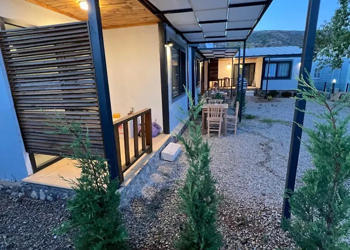 Ξενοδοχείο με διαμερίσματα Dorf Life Palamutbuekue